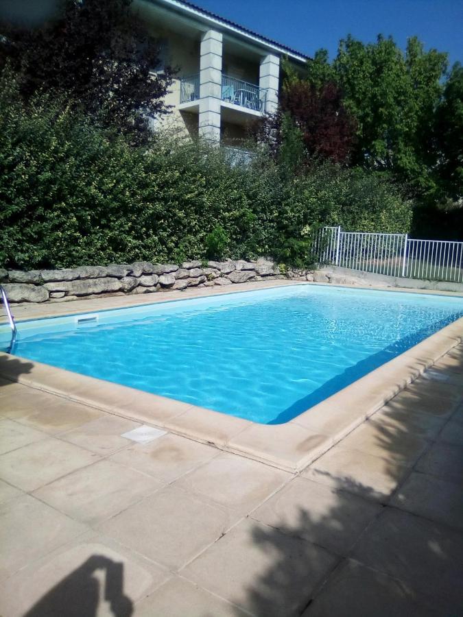 Appartement 1 Chambre Avec Piscine Uzès Exteriör bild